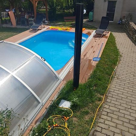 Ubytovani Marketa Perna Luaran gambar